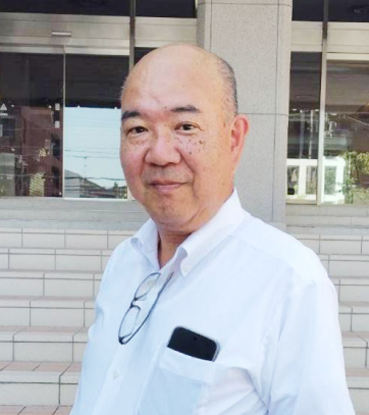 後援会 会長 辻 彰雅